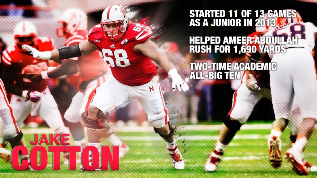 Football-vs-Illinois-SB-8843